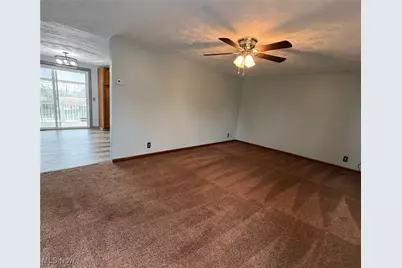 2434 Saratoga Avenue SW, Canton, OH 44706 - Photo 7