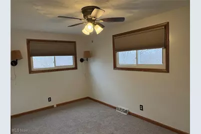 2434 Saratoga Avenue SW, Canton, OH 44706 - Photo 13