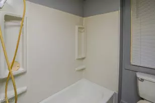 631 Greenfield Ave SW, Canton, OH 44706 - Photo 25