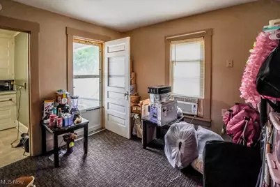 631 Greenfield Avenue SW, Canton, OH 44706 - Photo 9