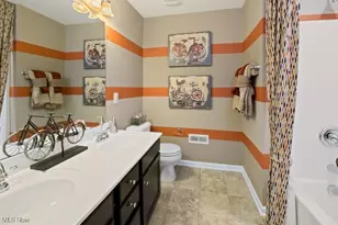 7818 Harley Hills Dr, North Royalton, OH 44039 - Photo 21