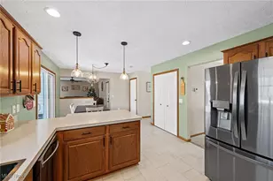 496 Stillwater Blvd, Elyria, OH 44035 - Photo 17