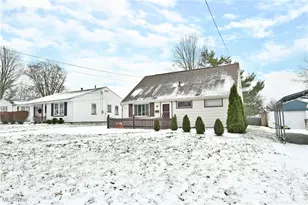 1543 Lynn Ave, Youngstown, OH 44514 - Photo 3