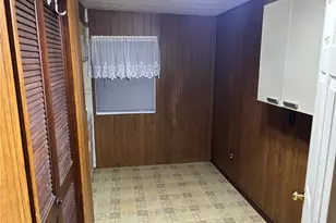 2407 Nesmith Lake Blvd, Akron, OH 44314 - Photo 5