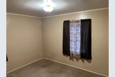 2407 Nesmith Lake Boulevard, Akron, OH 44314 - Photo 17