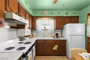 643 Western Ave, Mingo Junction, OH 43938 - Photo 13