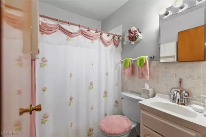 643 Western Avenue, Mingo Junction, OH 43938 - Photo 15