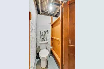 80 Clemmer Avenue, Akron, OH 44313 - Photo 39