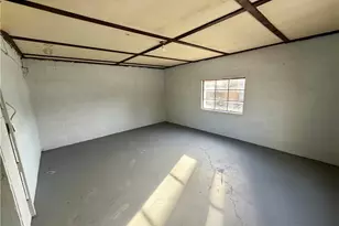 34 W Lewis St, Struthers, OH 44471 - Photo 11