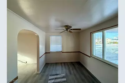 34 W Lewis Street, Struthers, OH 44471 - Photo 7