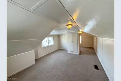 34 W Lewis Street, Struthers, OH 44471 - Photo 9