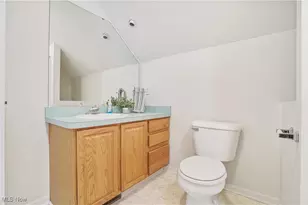 437 E Reserve Dr, Cuyahoga Falls, OH 44223 - Photo 27