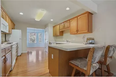 437 E Reserve Drive, Cuyahoga Falls, OH 44223 - Photo 13