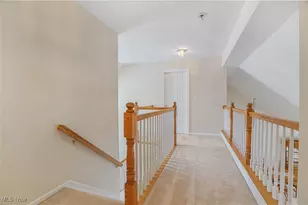 437 E Reserve Dr, Cuyahoga Falls, OH 44223 - Photo 25