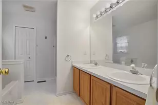 437 E Reserve Dr, Cuyahoga Falls, OH 44223 - Photo 21