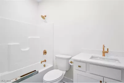 779 Center Road, Hinckley, OH 44233 - Photo 27