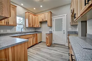 338 Luck Ave, Zanesville, OH 43701 - Photo 13