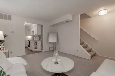 1589 Lee Terrace #F7, Wickliffe, OH 44092 - Photo 5