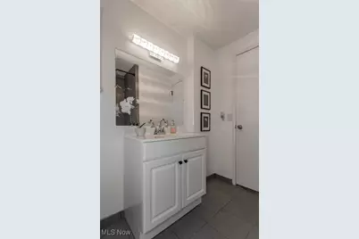 1589 Lee Terrace #F7, Wickliffe, OH 44092 - Photo 19