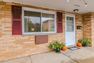 1589 Lee Terrace, Wickliffe, OH 44092 - Photo 3