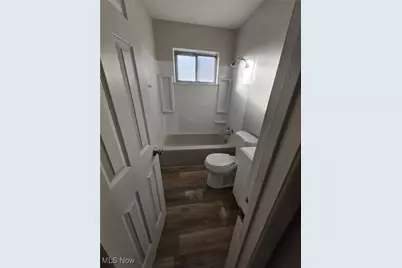 16610 Priebe Avenue, Loveland, OH 44128 - Photo 11