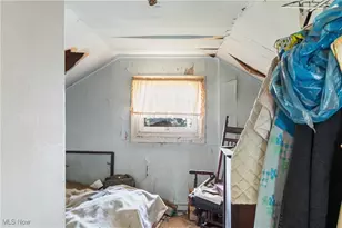 1146 Wooster Road North, Barberton, OH 44203 - Photo 13