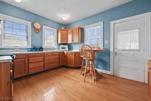576 W Ohio Ave, Sebring, OH 44672 - Photo 17