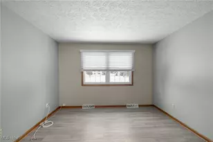 6667 Hidden Lake Trail, Brecksville, OH 44141 - Photo 23