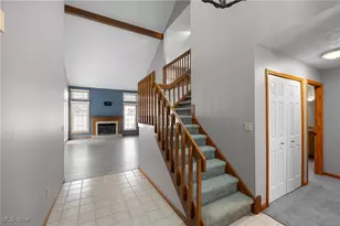 6667 Hidden Lake Trail, Brecksville, OH 44141 - Photo 3