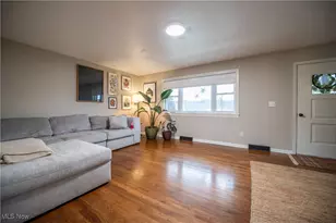 6045 Cleveland Ave SE, East Sparta, OH 44626 - Photo 5