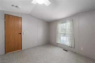 237 Amherst Mobile Home, Amherst, OH 44001 - Photo 25