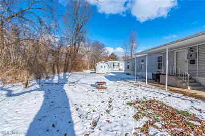 237 Amherst Mobile Home, Amherst, OH 44001 - Photo 29