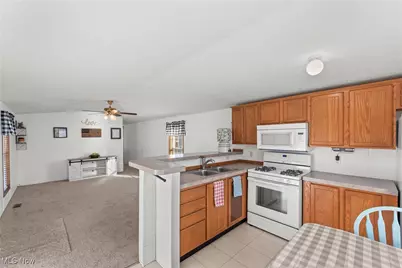237 Amherst Mobile Home, Amherst, OH 44001 - Photo 13