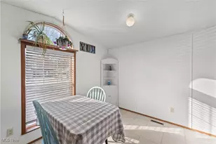 237 Amherst Mobile Home, Amherst, OH 44001 - Photo 11