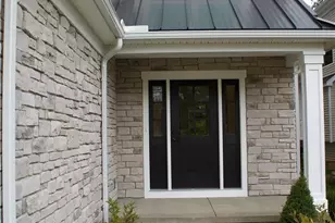 103 Town Centre Dr, Grandview Heights, OH 44147 - Photo 3