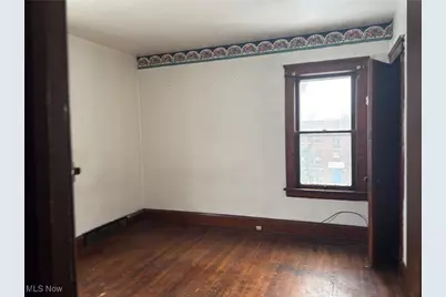 13302 Beachwood Avenue, Loveland, OH 44105 - Photo 15