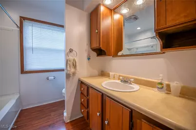 7180 Woodell Avenue NE, Canton, OH 44721 - Photo 17