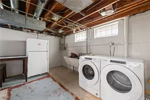 625 Pendley Rd, Willowick, OH 44095 - Photo 21