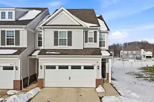 850 Dipper Ln, Aurora, OH 44202 - Photo 1