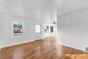 1331 Spangler St NE, Canton, OH 44714 - Photo 7