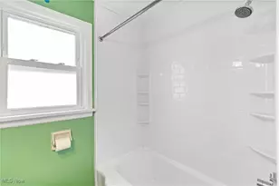 1331 Spangler St NE, Canton, OH 44714 - Photo 17