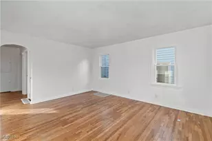 1331 Spangler St NE, Canton, OH 44714 - Photo 5