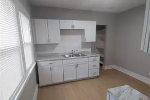 1635 Hillcrest Rd, Cleveland Heights, OH 44118 - Photo 9