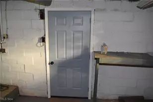 613 E Main St, Barnesville, OH 43713 - Photo 15