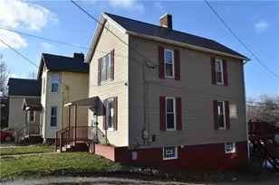 613 E Main St, Barnesville, OH 43713 - Photo 19