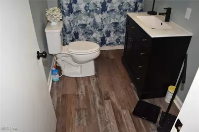 613 E Main Street, Barnesville, OH 43713 - Photo 9