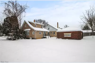 2003 E Midlothian Boulevard, Youngstown, OH 44502 - Photo 5