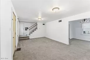 135 Charles Ave, Boardman, OH 44512 - Photo 3