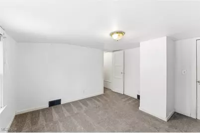 135 Charles Avenue, Boardman, OH 44512 - Photo 7