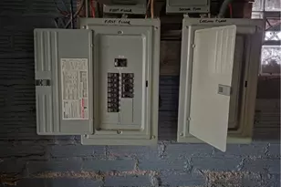 1045 Carlyon Rd, East Cleveland, OH 44112 - Photo 21